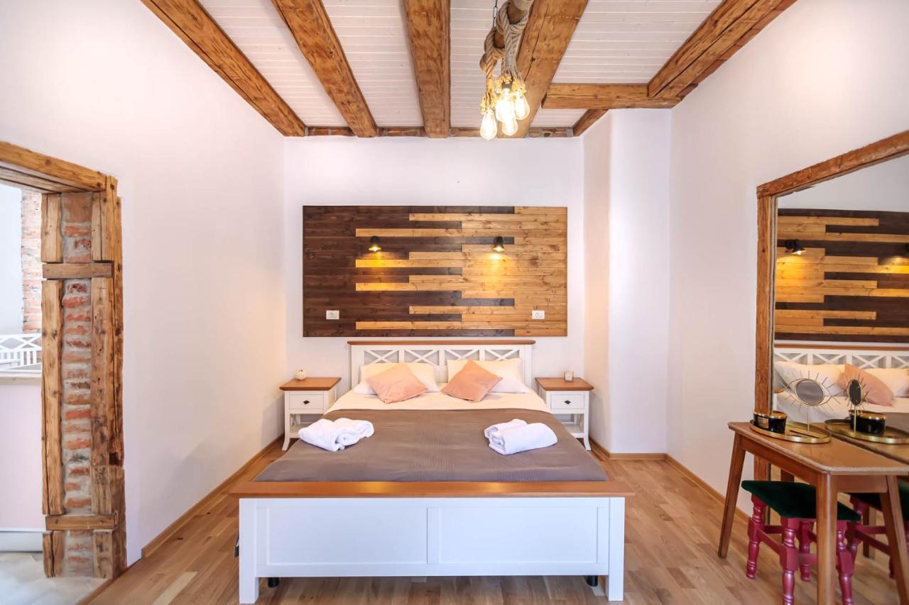 Saint John'S 22 Brasov Appartement Buitenkant foto