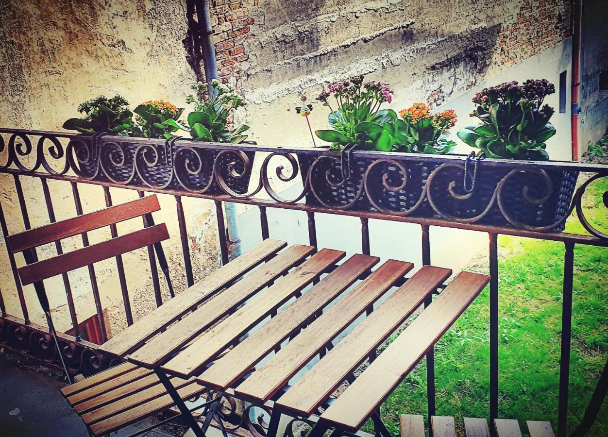 Saint John'S 22 Brasov Appartement Buitenkant foto