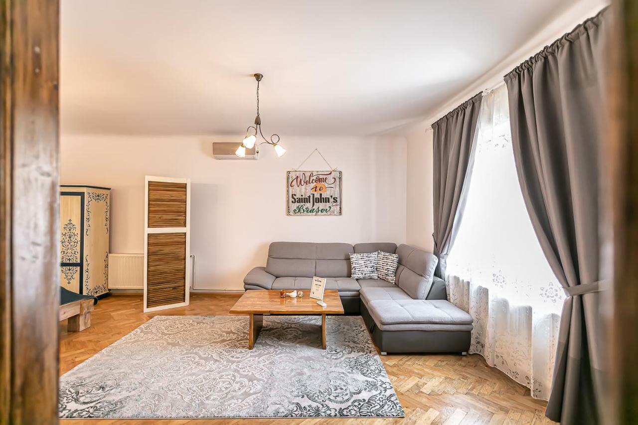 Saint John'S 22 Brasov Appartement Buitenkant foto