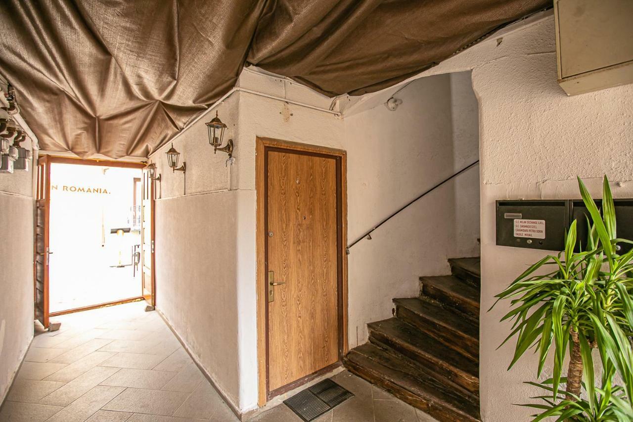 Saint John'S 22 Brasov Appartement Buitenkant foto